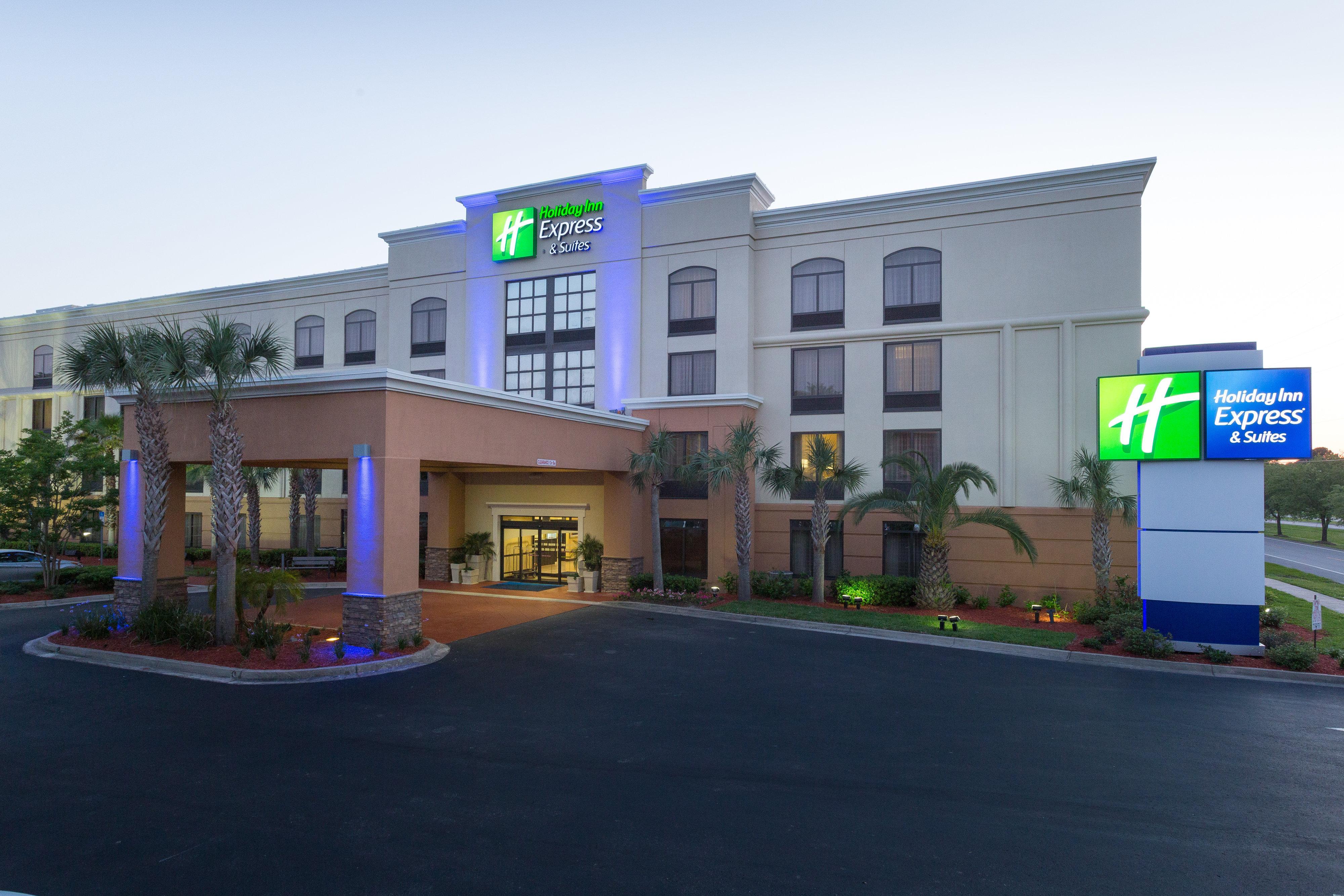 Holiday Inn Express Hotel & Suites Jacksonville Airport By Ihg Exterior foto