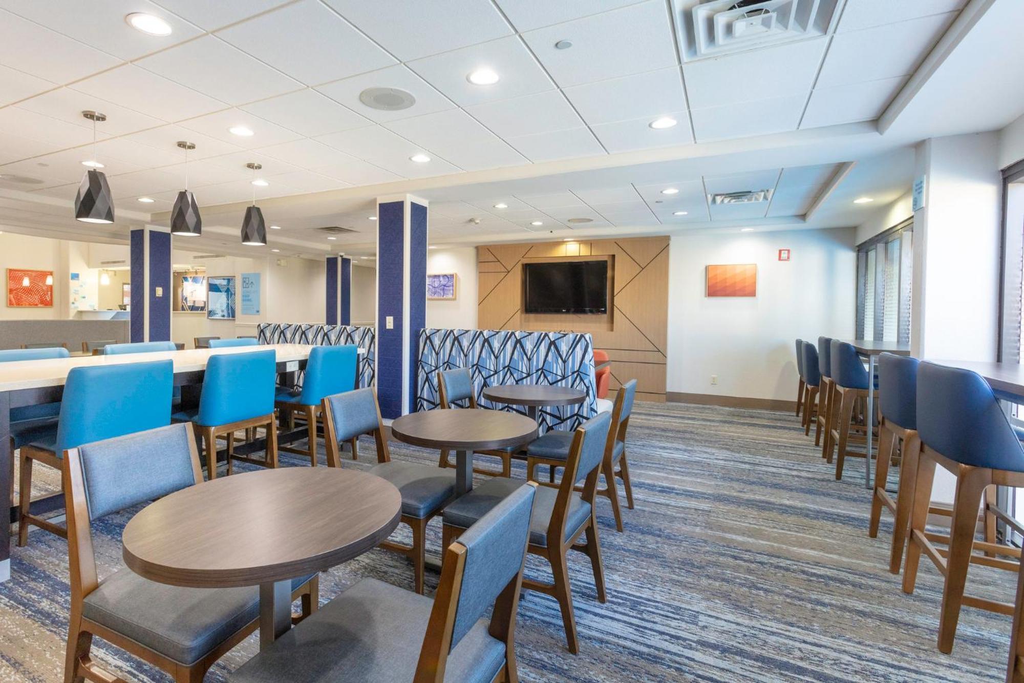 Holiday Inn Express Hotel & Suites Jacksonville Airport By Ihg Exterior foto