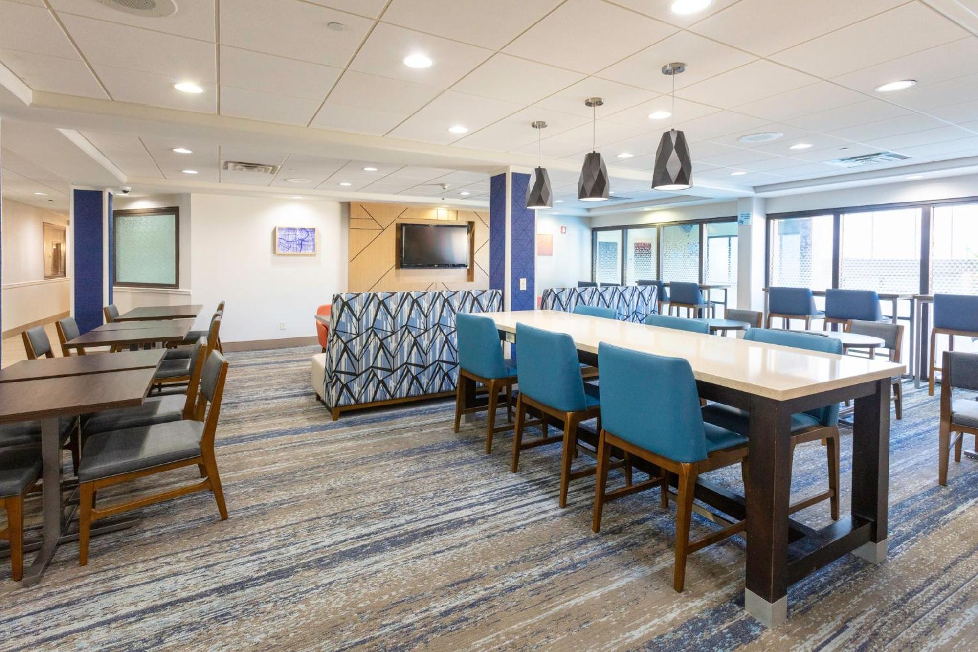 Holiday Inn Express Hotel & Suites Jacksonville Airport By Ihg Exterior foto